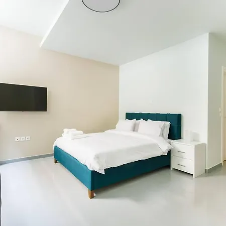 Apartamento Snug With Shared Garden Iv *