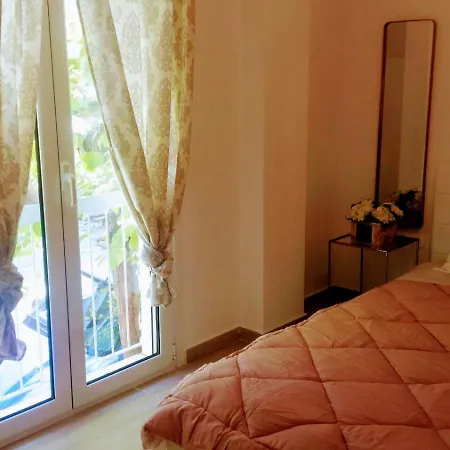 Apartment Luxury In Center Athens! *