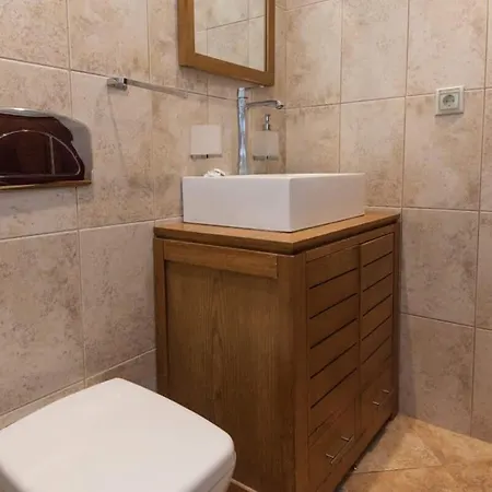 Riviera Retreat 3 Bedroom Voula Luxury Haven Apt