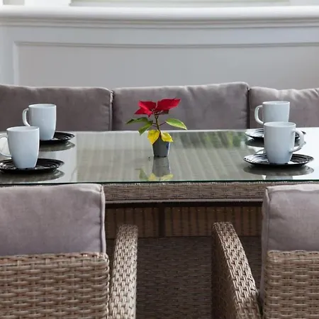 Riviera Retreat 3 Bedroom Voula Luxury Haven Apt Apartment *