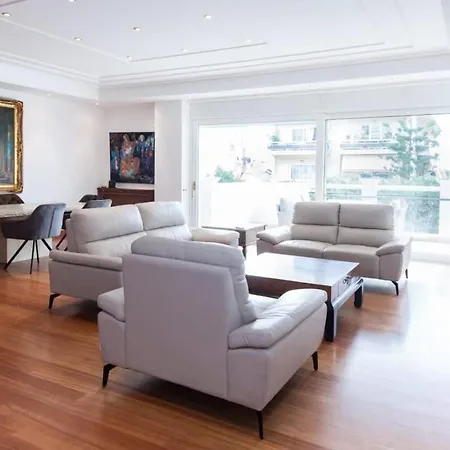 Riviera Retreat 3 Bedroom Voula Luxury Haven Apt