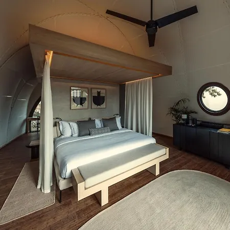 91 Riviera, The Отель 5*
