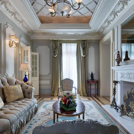 Grande Bretagne, A Luxury Collection Hotel 5*