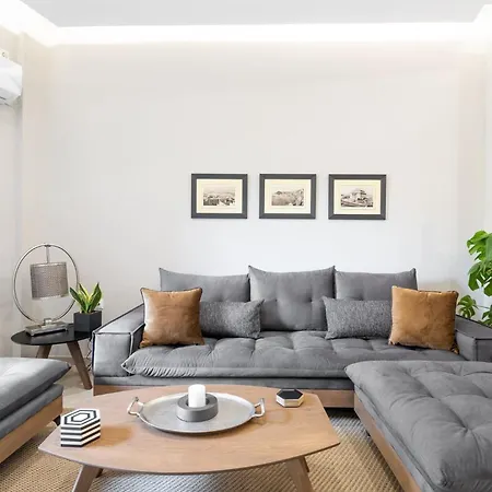 Deluxe 3-bdrm Urban-industrial At Acropolis *