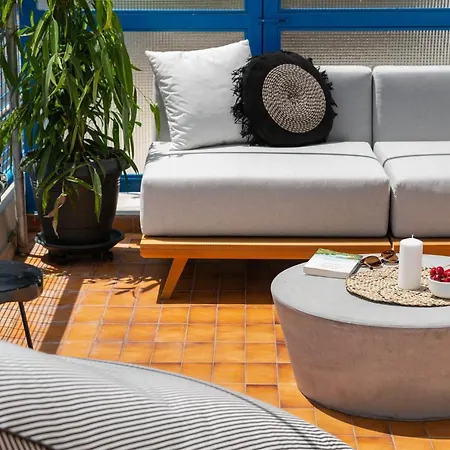 Apartment Acropolis View 2-bedroom Apt, Minimal-safari Vibe, Big Balcony! Athens