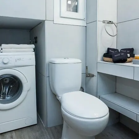 Apartment Metaxourgio 2 Bedroom Gem For Urban Explorers