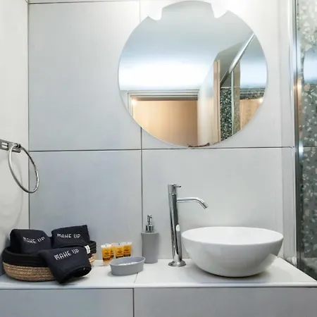 Metaxourgio 2 Bedroom Gem For Urban Explorers Apartment