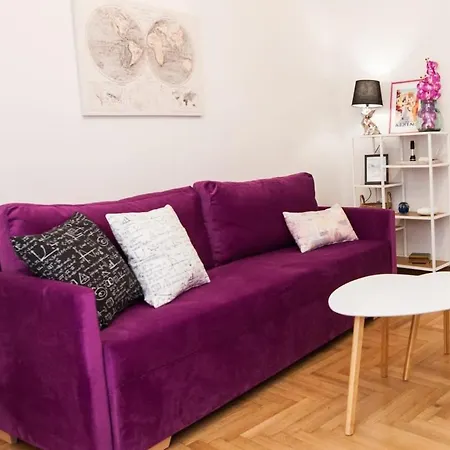 Contemporary Stylish Located Near Metaxourgeio Area Appartamento