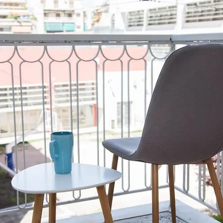 Contemporary Stylish Located Near Metaxourgeio Area Atene