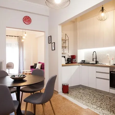 Contemporary Stylish Located Near Metaxourgeio Area Appartamento *