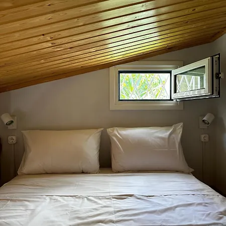 Antonis's Garden House Apartment