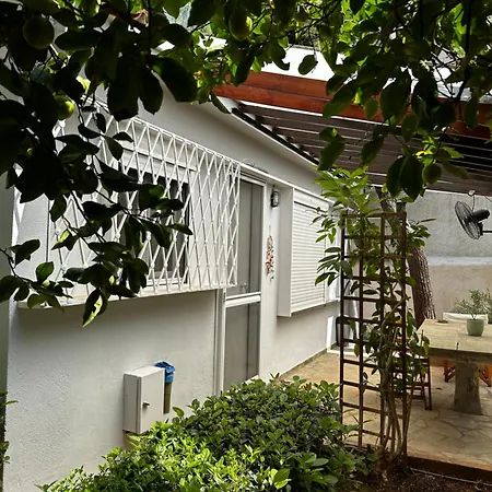Apartment Antonis's Garden House *
