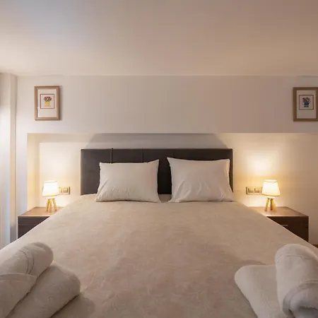 Διαμέρισμα Demeter's Loft-stylish Exclusive Athenian Retreat *