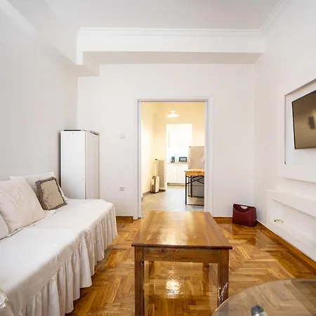 Acropolis Delux 1st Flr Aprt Up 4 Guests By Lodgespot Apartment Athens