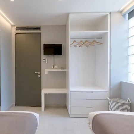 Apartment The Hostmaster Grande Acropolis
