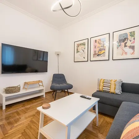 The Business By Cloudkeys Apartment *