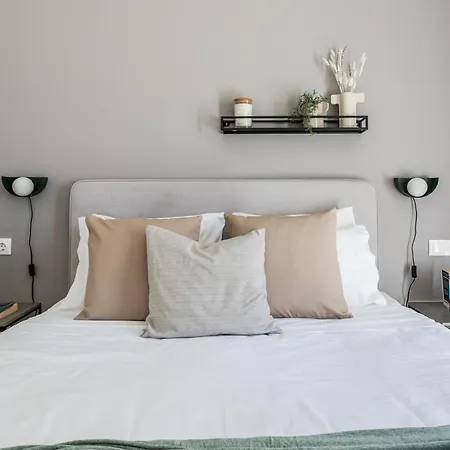 Cozy In Plaka By Upstreet شقة *