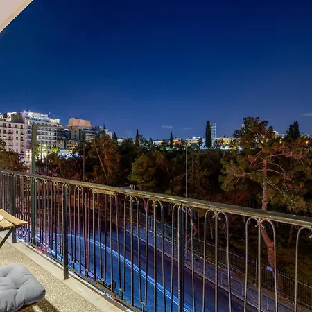 Stylish Flat Overlooking The Temple Of Zeus Apartment