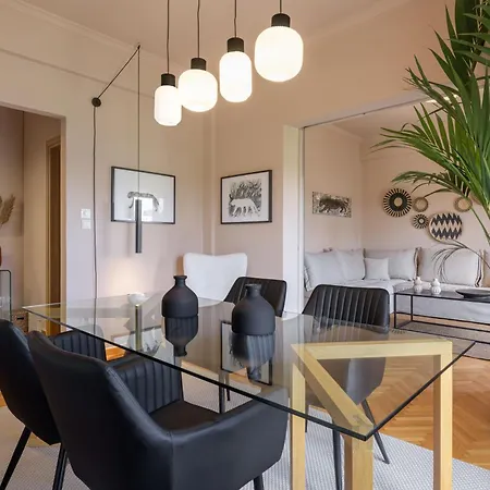 Stylish Flat Overlooking The Temple Of Zeus * Athens