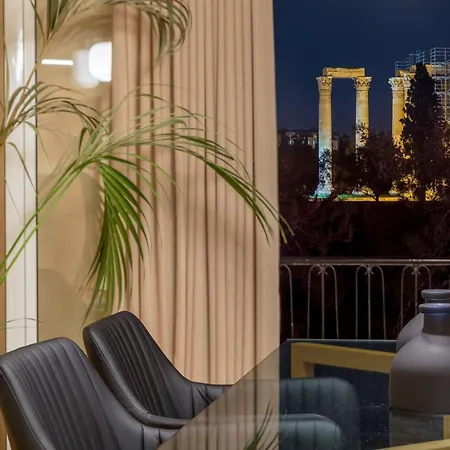 Stylish Flat Overlooking The Temple Of Zeus * Athens