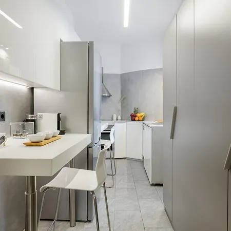 Apartment Stylish Flat Overlooking The Temple Of Zeus