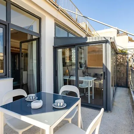 Acropolis Cozy In The Heart Of