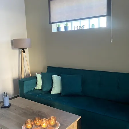 D & A House 150m From Chalandri Metro Station *