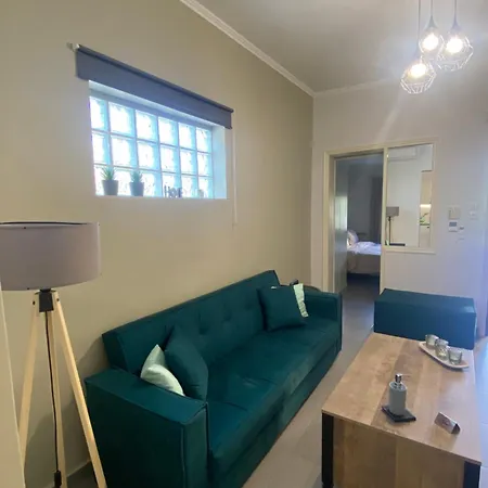 D & A House 150m From Chalandri Metro Station Apartment