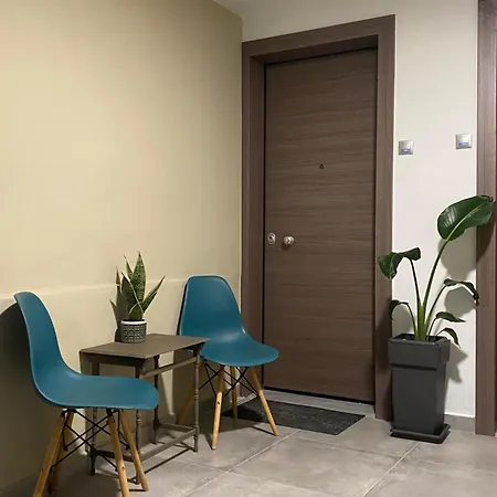 D & A House 150m From Chalandri Metro Station Apartment *