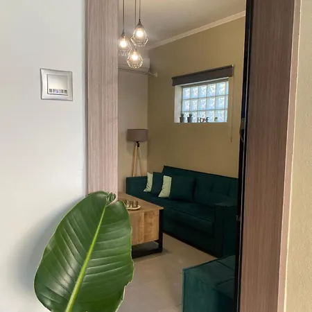D & A House 150m From Chalandri Metro Station * Athens