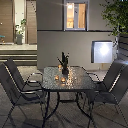 Apartment D & A House 150m From Chalandri Metro Station