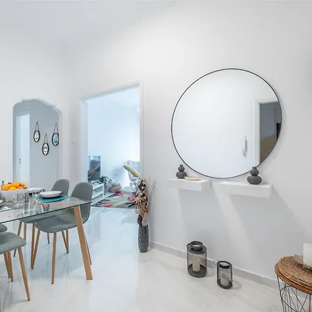 Apartament Charmant Ateny