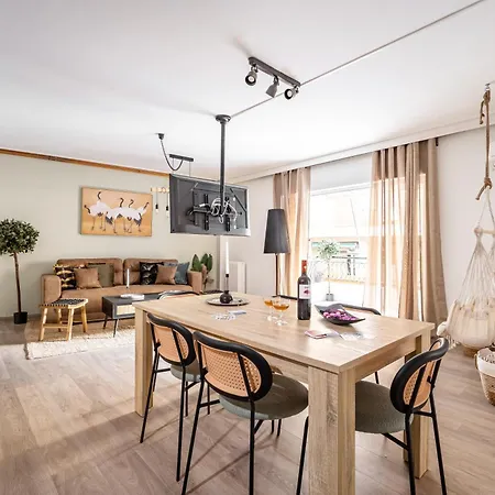 Group&family Luxury * Αθήνα