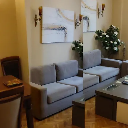 Apartment Cosy Flat In The Heart Of *