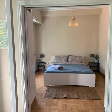 Charming Plaka Retreat In The Heart Of Historic Old
