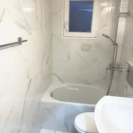 Apartment In The Center Of Athens