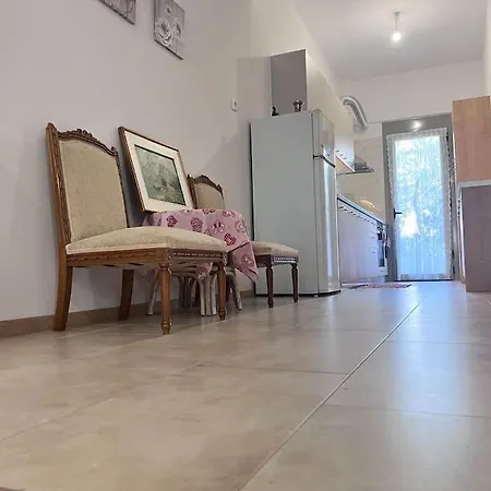 D & X Apartment *