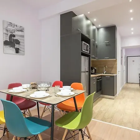 Bright 3bd In The Historical Center Of Athens