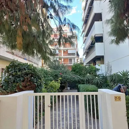 Lovely Faliro Next To The Sea. Apartment Athens