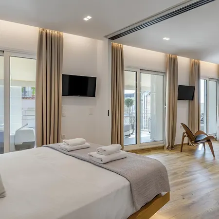 Apartment Sunny Loft With Plunge Pool