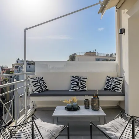 Sunny Loft With Plunge Pool *