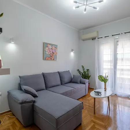 Apartment Lovely And Modern 3bd Close To Ampelokipoi Metro Athens