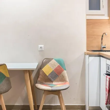 Elegant In Apartment *