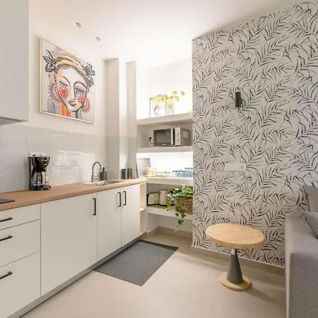 Apartment The Hostmaster Urban Cityscape Escape Athens