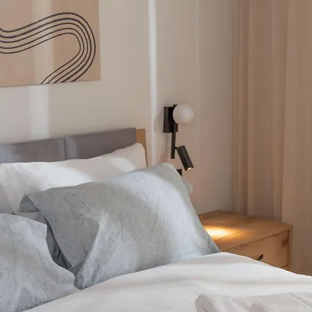 Comfort Oasis: Work-friendly Space W/fiber Net Athens
