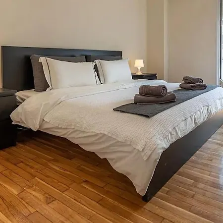 Kerameikos 2 Bedroom Apartment *