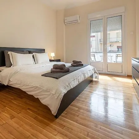Apartmán Kerameikos 2 Bedroom Atény