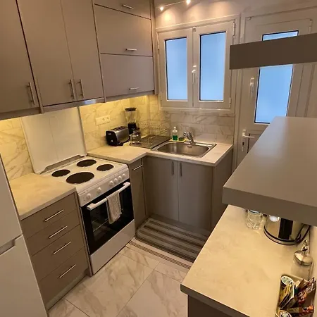4 Newly Renovated Charming Steps From Panormou Metro Station
