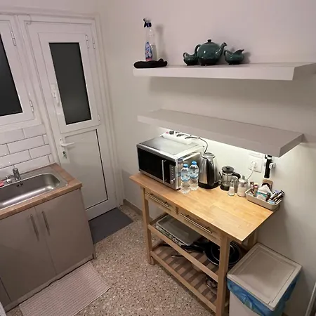 4 Newly Renovated Charming Steps From Panormou Metro Station Apartment