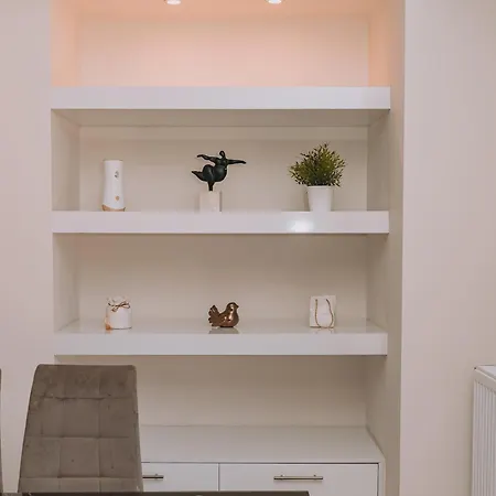 Luxury Penthouse Near Acropolis Apartment *
